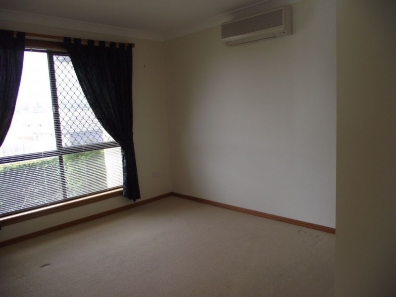 1 Mason Court, Kearneys Spring QLD 4350