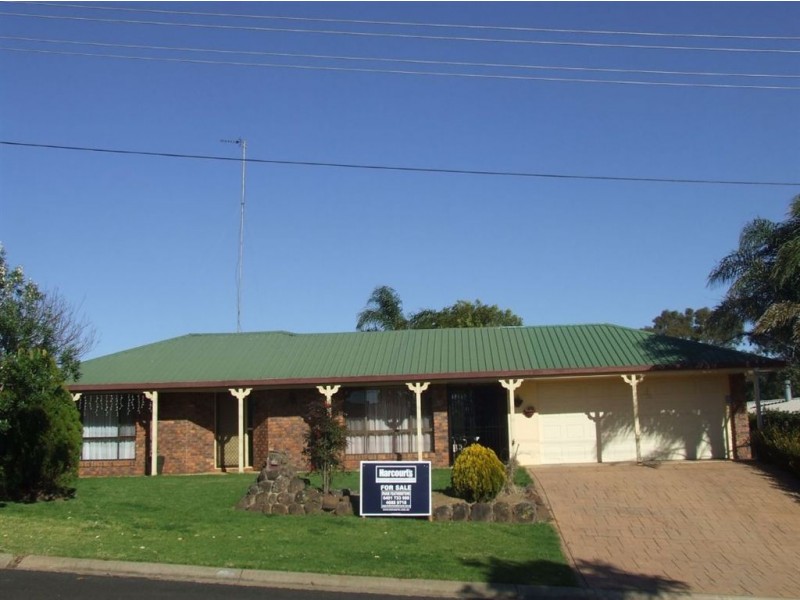 28 Banksia Street, Newtown QLD 4350