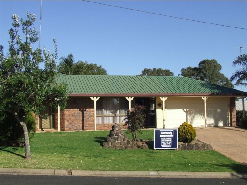 28 Banksia Street, Newtown QLD 4350