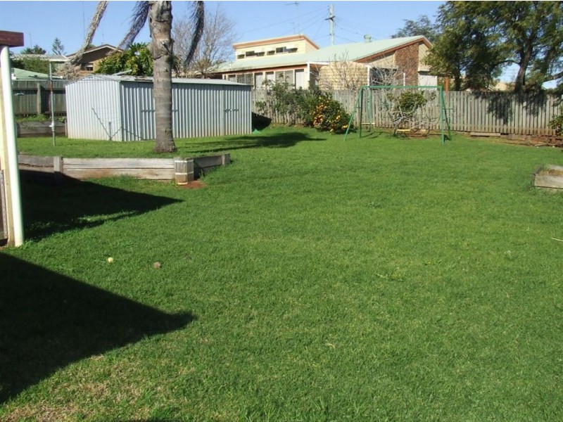 28 Banksia Street, Newtown QLD 4350
