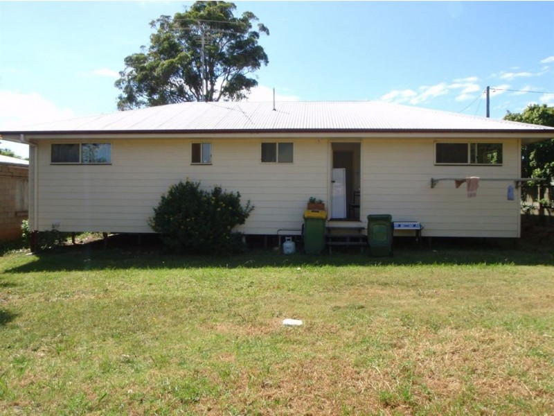 8 Monash Lane, Newtown QLD 4350