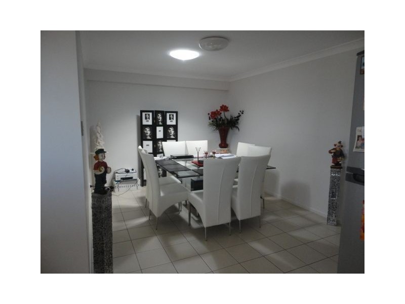 2/767 Greenwattle Street, Glenvale QLD 4350