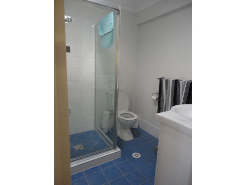 2/767 Greenwattle Street, Glenvale QLD 4350