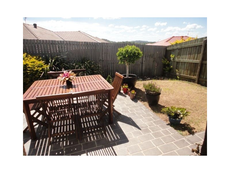 2/767 Greenwattle Street, Glenvale QLD 4350