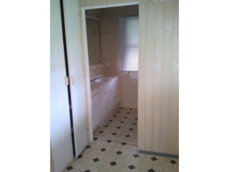 192 Russell Street, Newtown QLD 4350