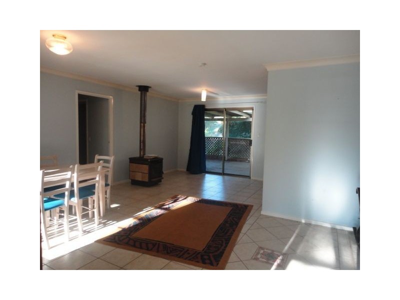 105 Koreelah Street, Upper Lockyer QLD 4352