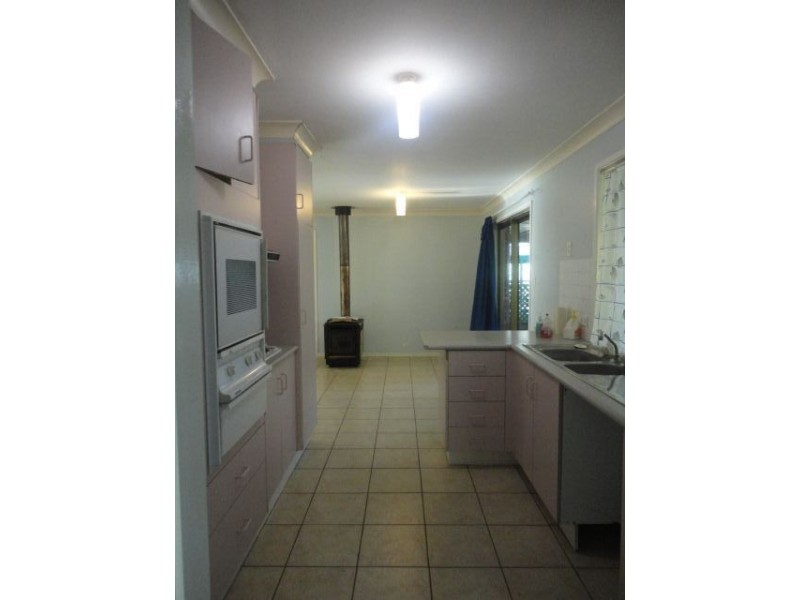 105 Koreelah Street, Upper Lockyer QLD 4352