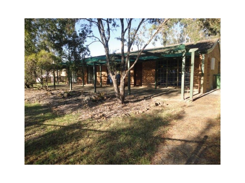 105 Koreelah Street, Upper Lockyer QLD 4352
