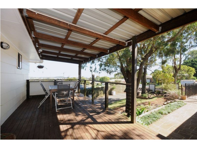 30 Blue Gum Drive, Newtown QLD 4350