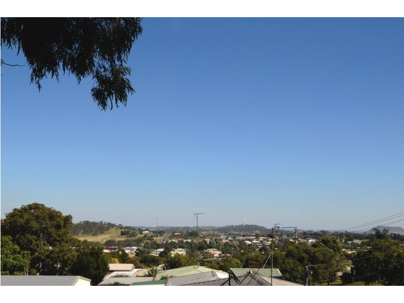 30 Blue Gum Drive, Newtown QLD 4350