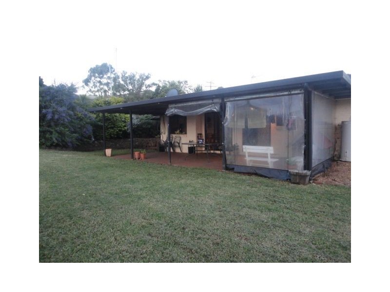 3 Croydon, Glenvale QLD 4350
