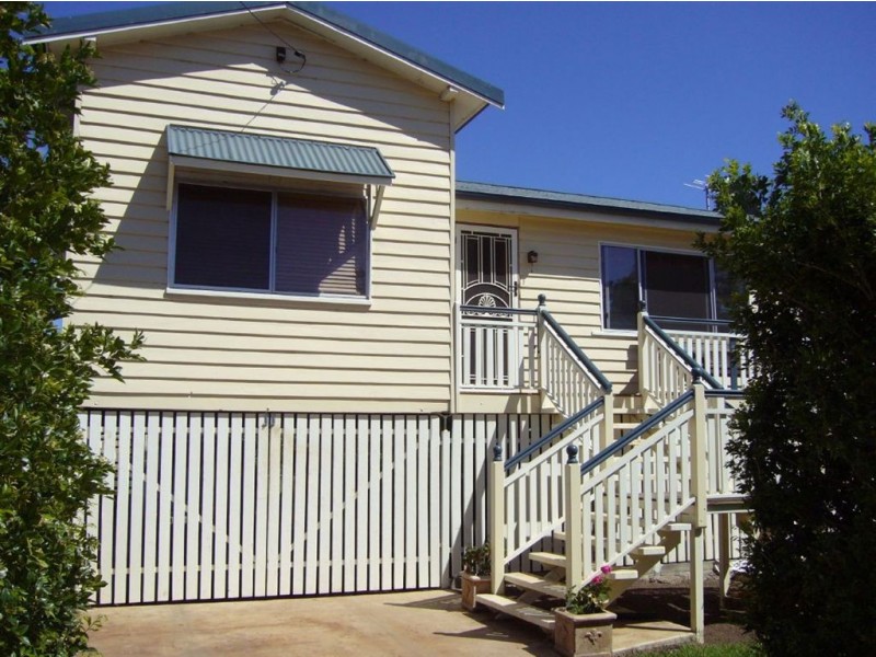 24 Cordelia Street, Surat QLD 4417