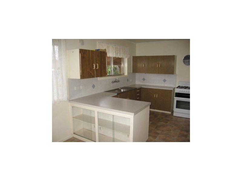 74 Debra Street, Centenary Heights QLD 4350