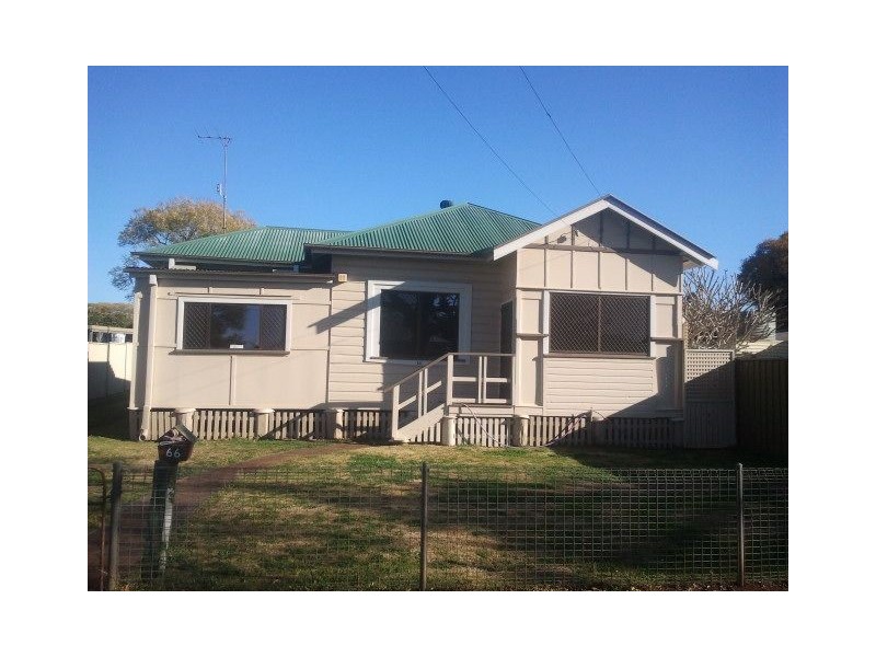 66 Taylor Street, Newtown QLD 4350