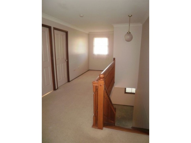 2/4 Creek Street, East Toowoomba QLD 4350