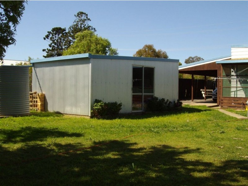 33 Daher Street, Goombungee QLD 4354