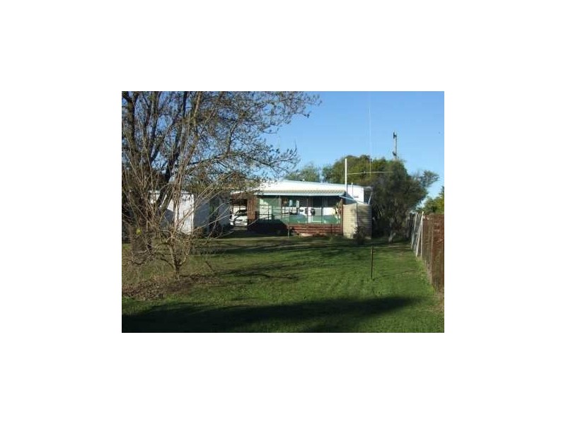 33 Daher Street, Goombungee QLD 4354