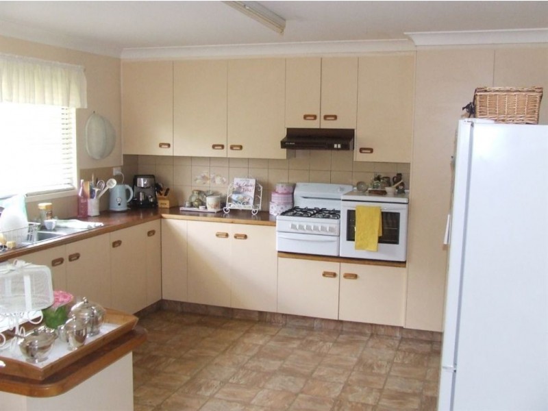 27 Graham Road, Torrington QLD 4350
