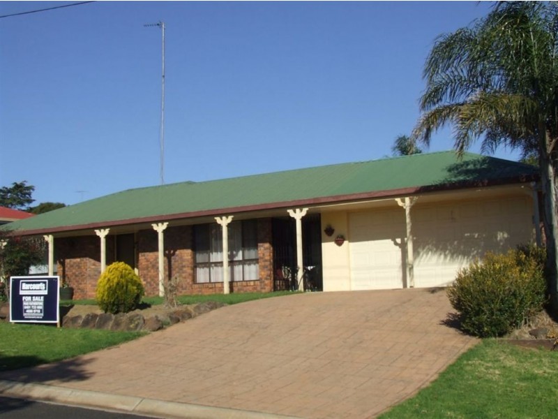 28 Banksia Street, Newtown QLD 4350