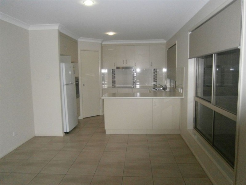 1/40 Wareena Crescent, Glenvale QLD 4350