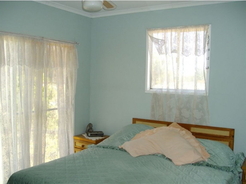 6 Crystal Creek Road, Dalby QLD 4405