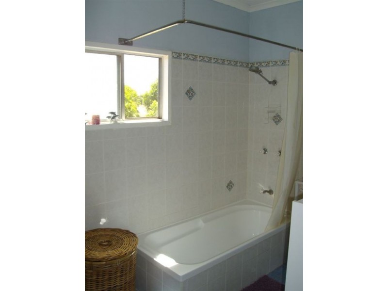 6 Crystal Creek Road, Dalby QLD 4405