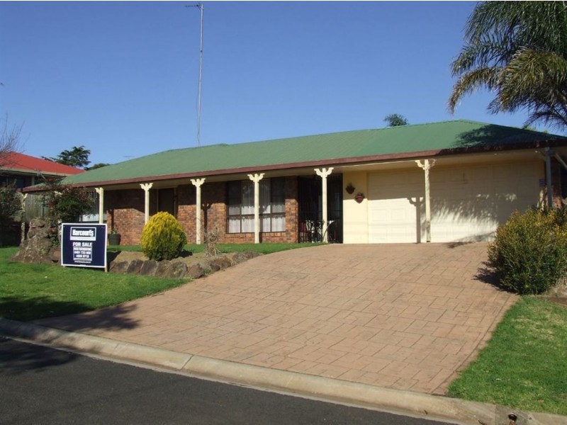 28 Banksia Street, Newtown QLD 4350