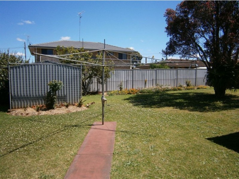 15 Denyer Street, Wilsonton QLD 4350