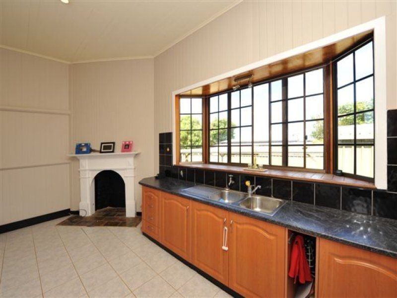 49 Priest Street, Rockville QLD 4350