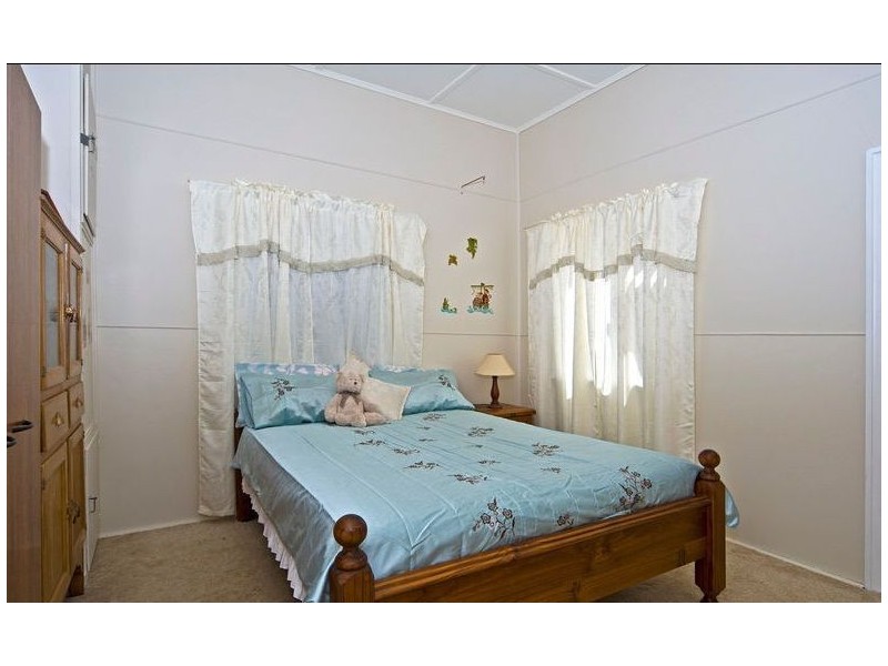 17 Dalby Street, Jandowae QLD 4410