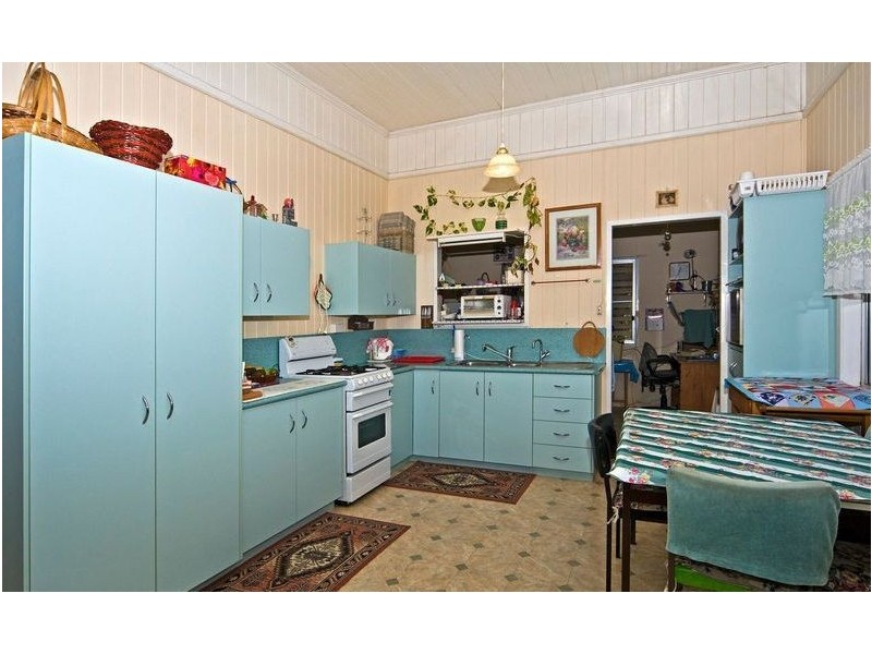 61 Warra Street, Jandowae QLD 4410