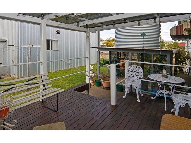 61 Warra Street, Jandowae QLD 4410