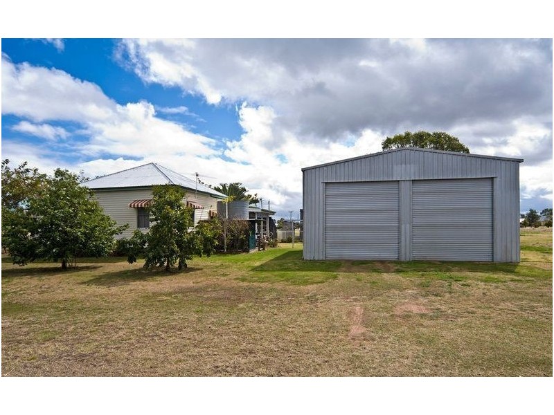 61 Warra Street, Jandowae QLD 4410