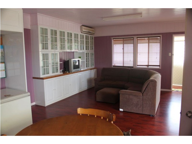 18 Kelly Street, Harlaxton QLD 4350