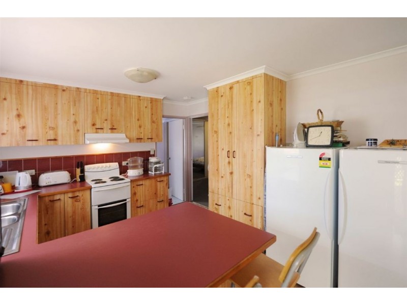 46 Tomkinson Street, Wilsonton QLD 4350