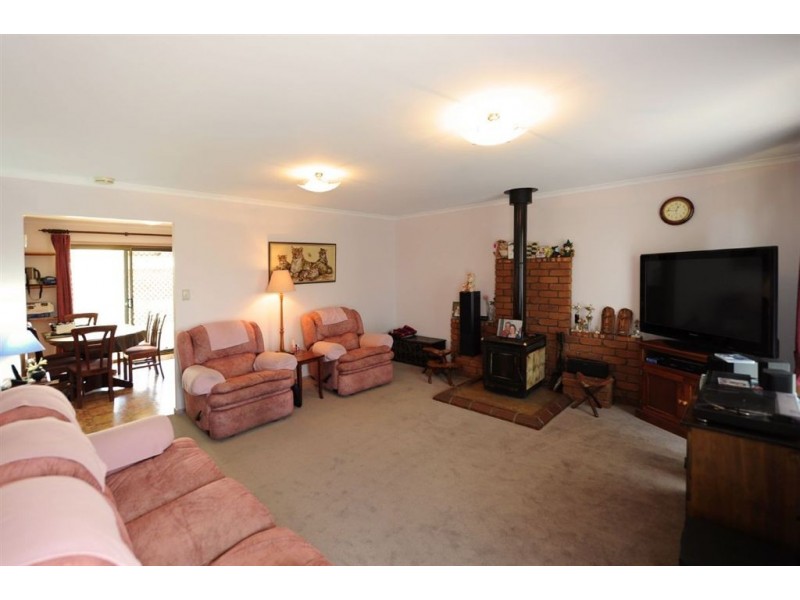 46 Tomkinson Street, Wilsonton QLD 4350