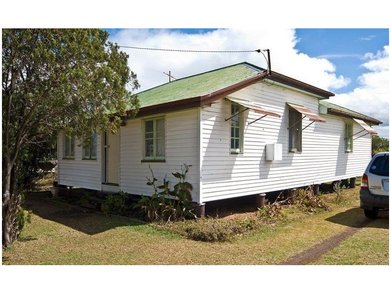 21 Dalby Street, Jandowae QLD 4410