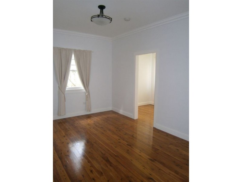 236 Geddes Street, Centenary Heights QLD 4350