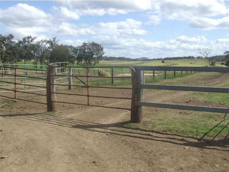 1200ac – 4 Titles, Southbrook QLD 4363