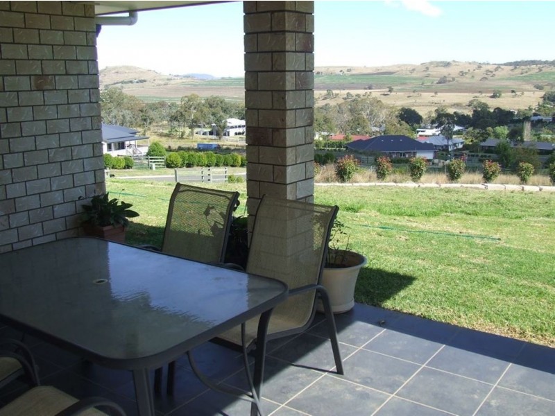 27 Thyme Court, Preston QLD 4352