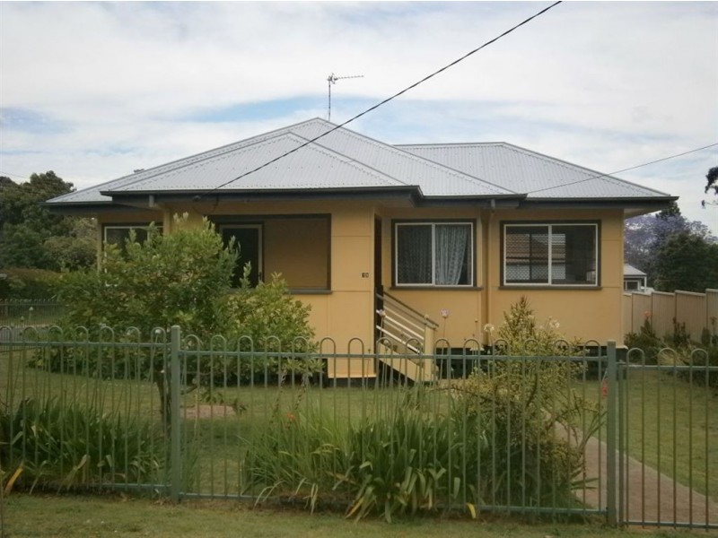 19 Peel Street, South Toowoomba QLD 4350