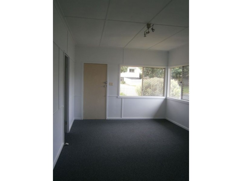 19 Peel Street, South Toowoomba QLD 4350