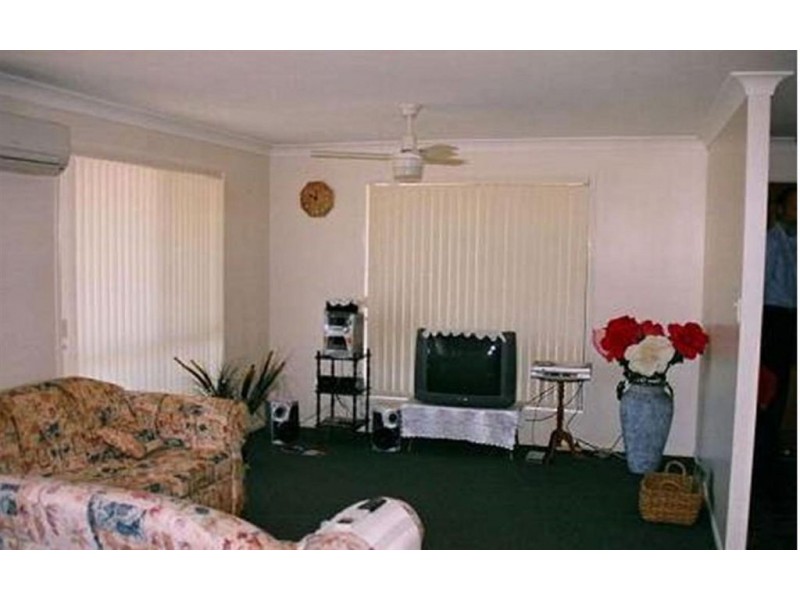 6 May Court, Withcott QLD 4352