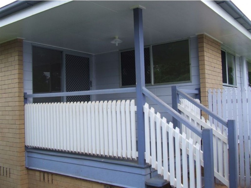 8 Kenora Court, Rockville QLD 4350