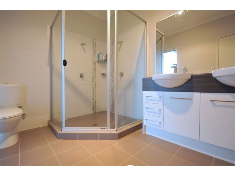 37 Federation Drive, Highfields QLD 4352