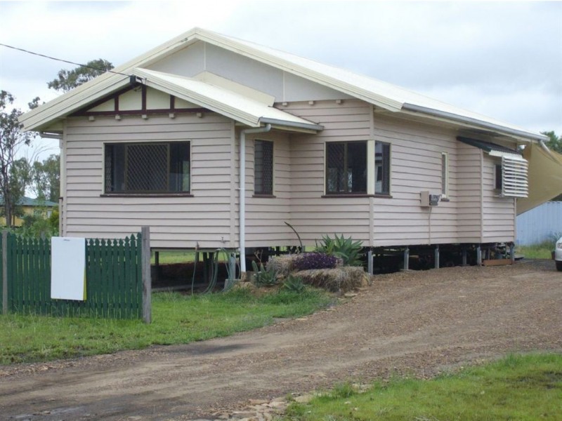 20 Warra Street, Jandowae QLD 4410