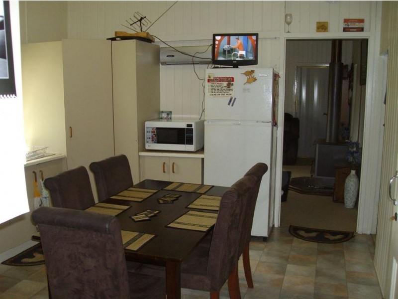 140 Goombungee Road, Toowoomba QLD 4350