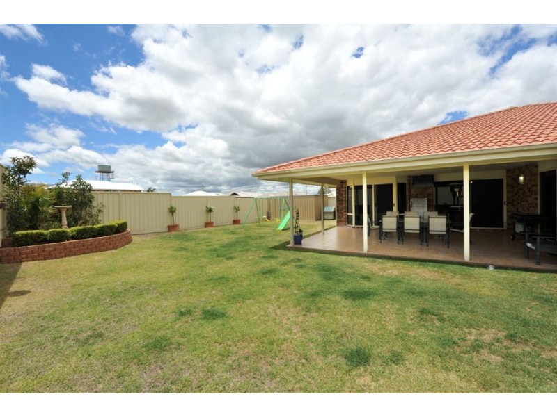 5 Wellington Street, Wyreema QLD 4352