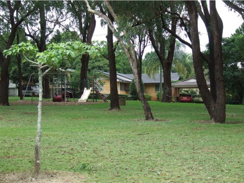 21 Batterbee Street, Rangeville QLD 4350