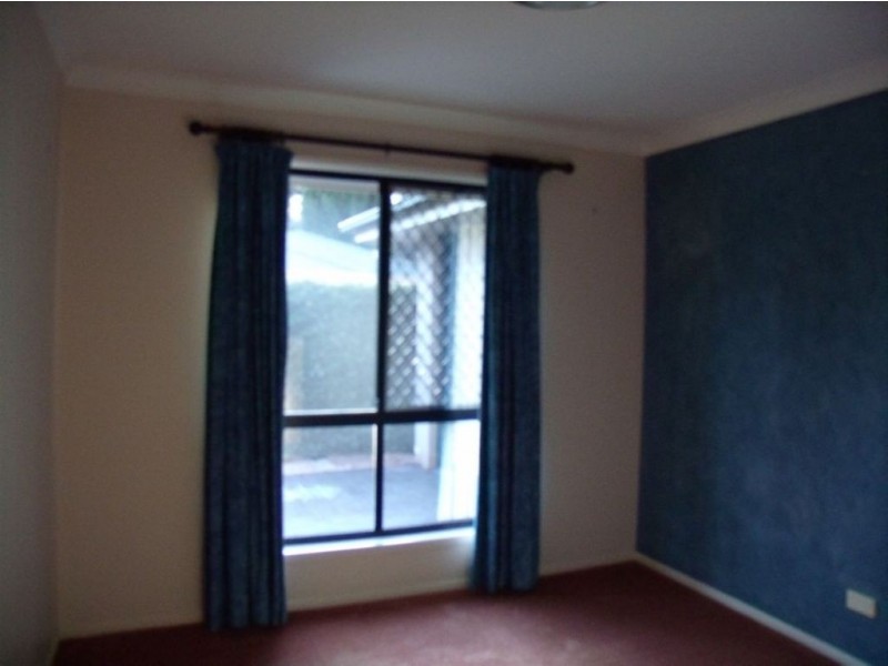 10 Maggie Court, Middle Ridge QLD 4350